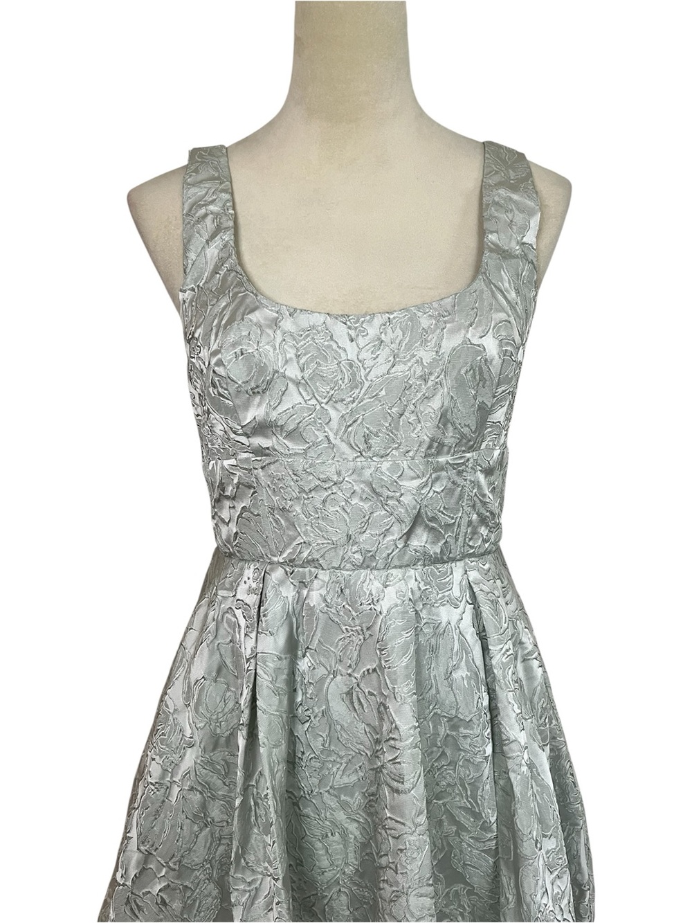 Selfie Leslie Belle Enchante Jacquard Mini Dress Sage Green L Party Twirl NWT - Picture 5 of 13